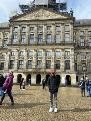 Shawn zoekt een Huurwoning / Appartement / Studio / Kamer in Delft